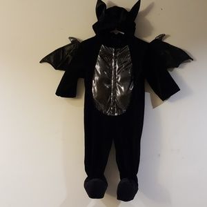 HALLOW'S EVE CHILD COSTUME SIZE US 12 MONTHS.